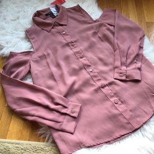 Chiffon shirt with shoulder cut outs